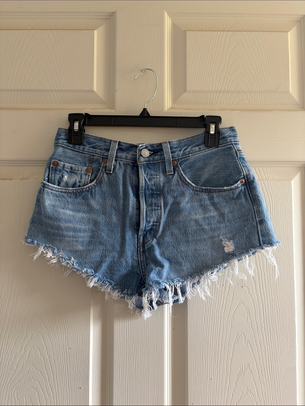 Levi's Light Wash Distressed Frayed Denim Shorts